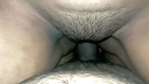 Indian hottie gets her hairy pussy fucked and licked