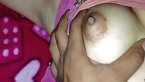 Indian sex video in which a girl gets her pussy licked