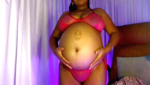 Bikni shows off body and tits in amateur solo porn video