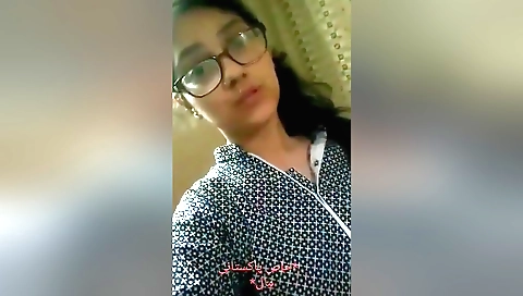 Solo girl with natural boobs shows her body in her amateur video