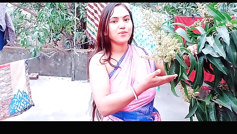 Solo female sex scene at home in outdoor with my mom