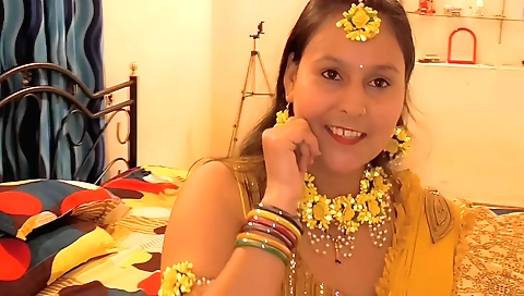 Indian hottie gets a good blowjob on the bed in the bathroom