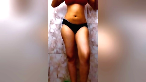 Blonde girl in sexy shorts and big tits and fucked