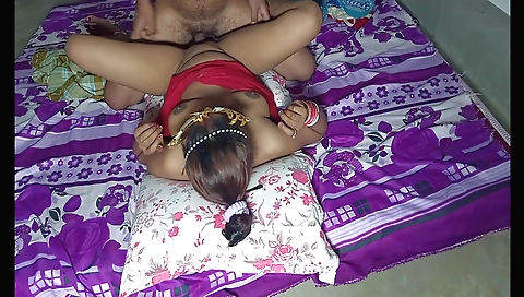Blonde teen gets fucked in a nice homemade porn film