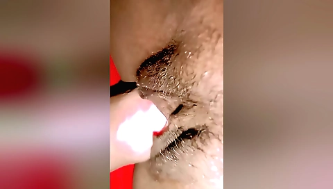 Indian couple makes it with deep throating in amateur sex