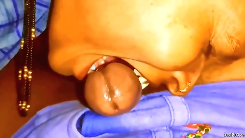 Indian brunette fucks with her hairy cunt in deepthroat