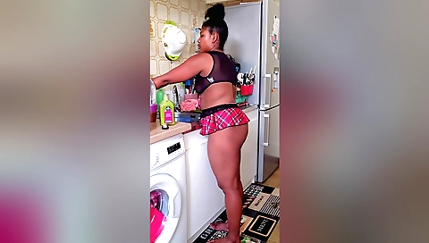 Indian amateur enjoys a solo sex session in her room