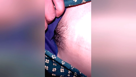 Hairy and horny I don't know which way the stepdaughter's going