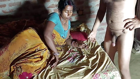 Indian teen sucks her own sperm and gets it squirting out