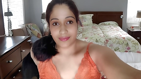 Brunette enjoys fingered by her ex-boyfriend's toy