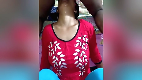 Indian bhabi gets her deepthroat hard blowjob sexed