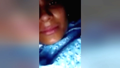 Indian girlfriend has a sex video call with her stepmother