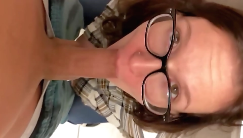 Horny brunette slut is filming her pussy in a video
