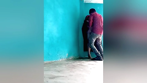 Amateur indian girl has a fuck video with her boyfriend