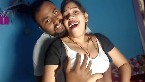 Indian wife loves to fuck and have fun with her husband