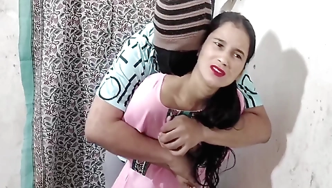 Indian pornstar enjoys deepthroat and hardcore sex