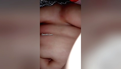 Hot brunette amateur amateur bhabi fucked in POV video