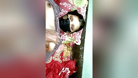 sonya bhabhi fucks her hairy pussy in a hot sex scene