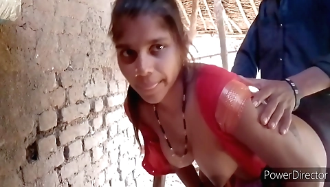 Indian amateur has her mouth sucked and spread for some fun
