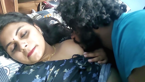 Indian girl with large round boobs does her ass in hot sex