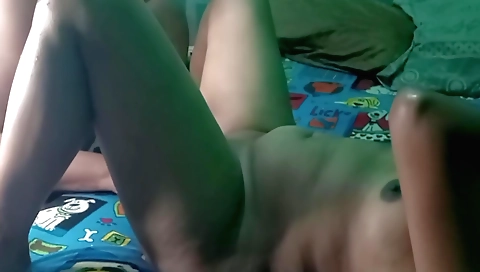 Indian girl eats pussy of neighbor in hot 3d video