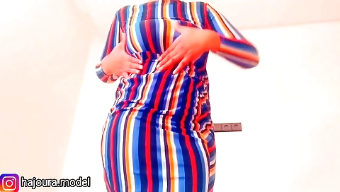 Indian whore sucks and then gets fucked in her pussy