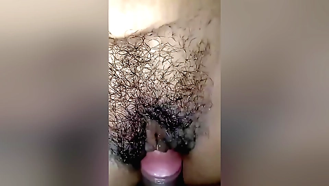 Indian girl gets a blowjob from a dude and enjoys it