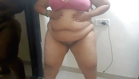 Indian wife in hot sex on web cams and enjoys her husband