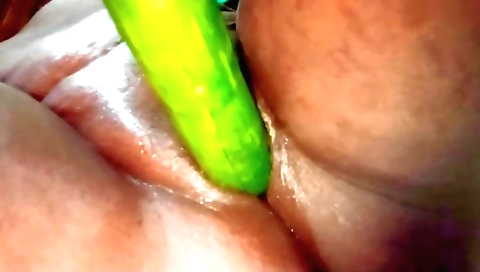 Wife is getting creampie on the bathroom in the shower