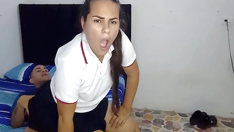 Horny brunette 18+ gives her boyfriend a good fuck