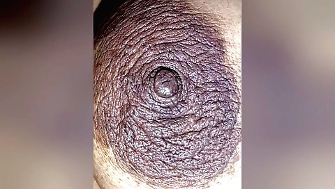 Indian girl in the bikini fucked in close-up video