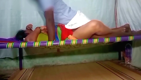 Indian housewife gets her lover's cock into her mouth