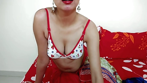 Sexy brunette bahu roleplay saarabhi - Sasur does not control herself