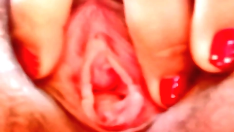 Indian solo girl stretches her pussy in front and behind