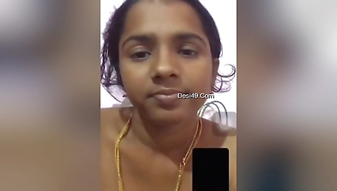 Indian girl sucks and masturbates to get herself off