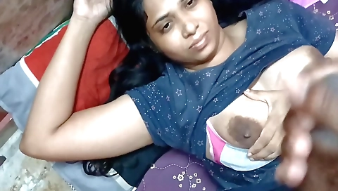 Indian brunette enjoys sex with her husband in homemade video