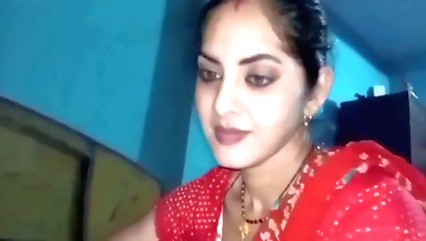 Sexy panjabi girl in sexy pants gets her pussy fucked