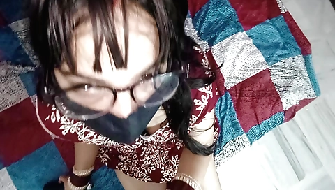 Indian teen with a fat booty gets her pussy pounded