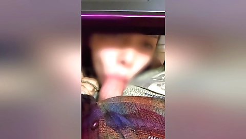Indian amateur teen plays Dota while sucking my dick
